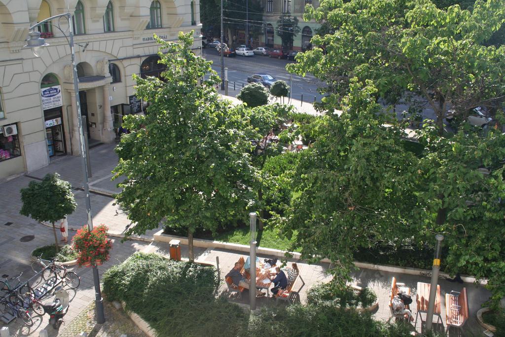 Jewel In Buda Apartment Budapest Bagian luar foto
