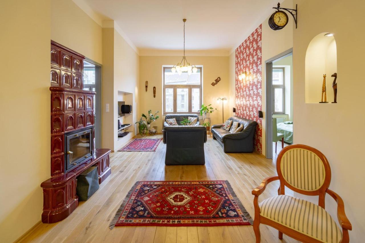 Jewel In Buda Apartment Budapest Bagian luar foto
