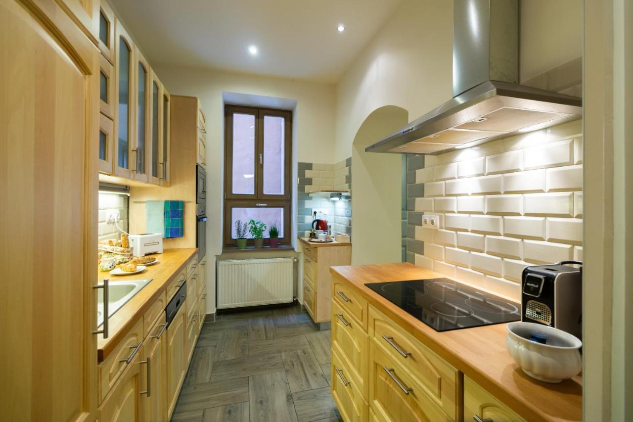 Jewel In Buda Apartment Budapest Bagian luar foto